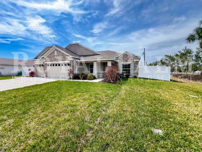 Photo - 25 Orlando Blvd