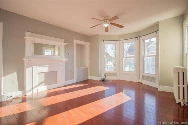 Photo - 565 Orchard St