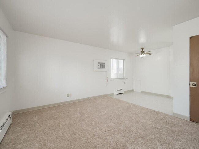 Photo - 4965 3rd St NE Unit 7