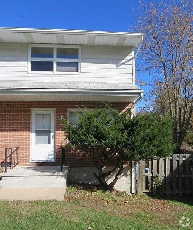 Building Photo - (MR) 847-853 Tydings Unit (MR) 847 Tydings Rental