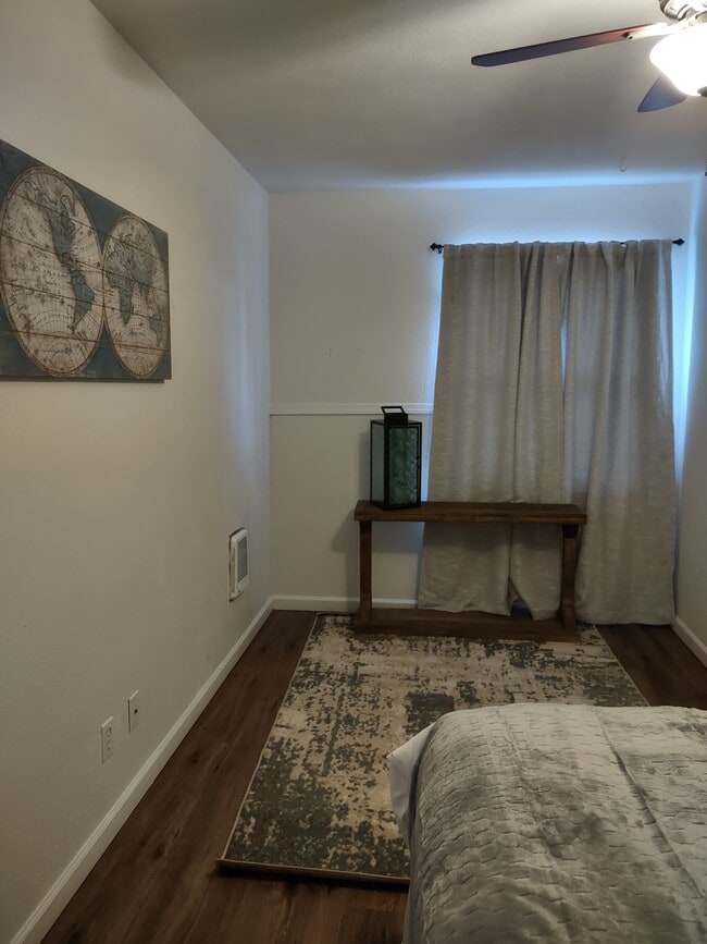 Photo - 849 N 4th St