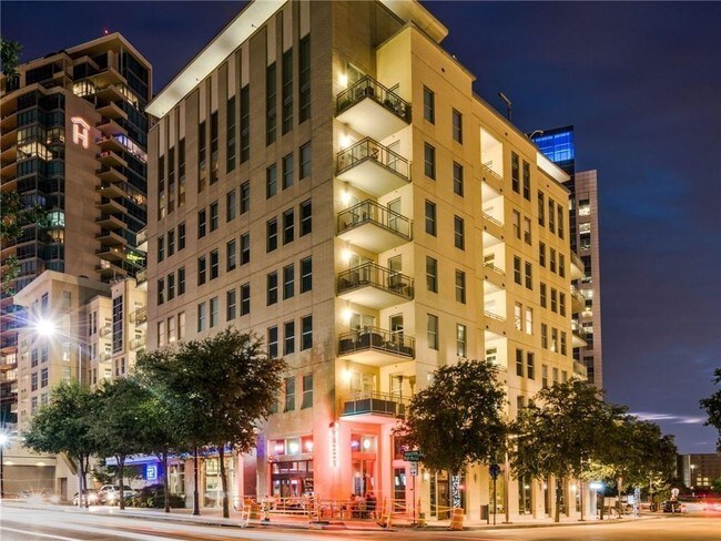 Victory Park Apartments For Rent Dallas Tx Forrent Photo 2323 N Houston St Unit 712