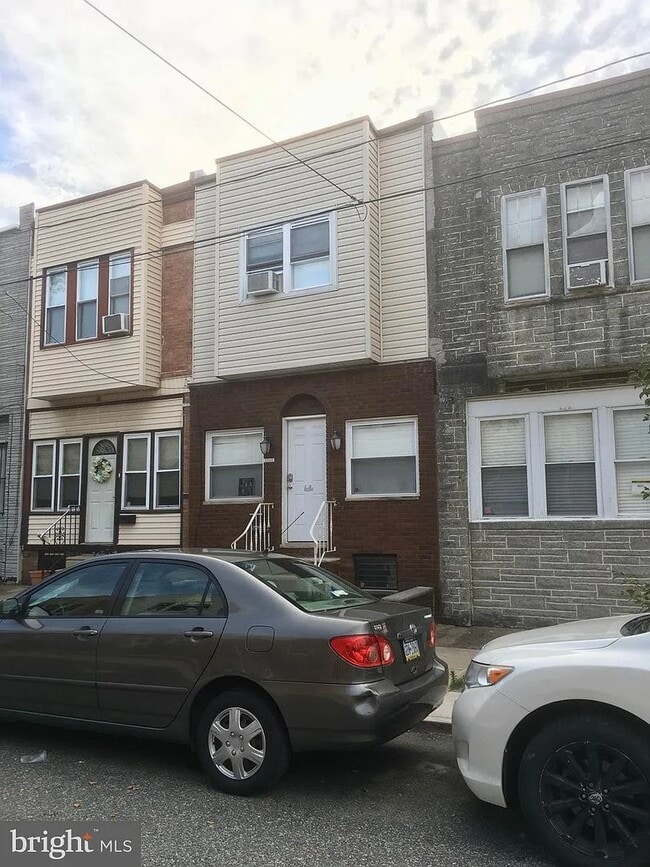 Photo - 2202 S Woodstock St