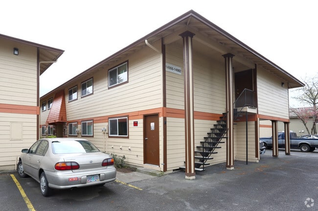 Photo - Greenview Village