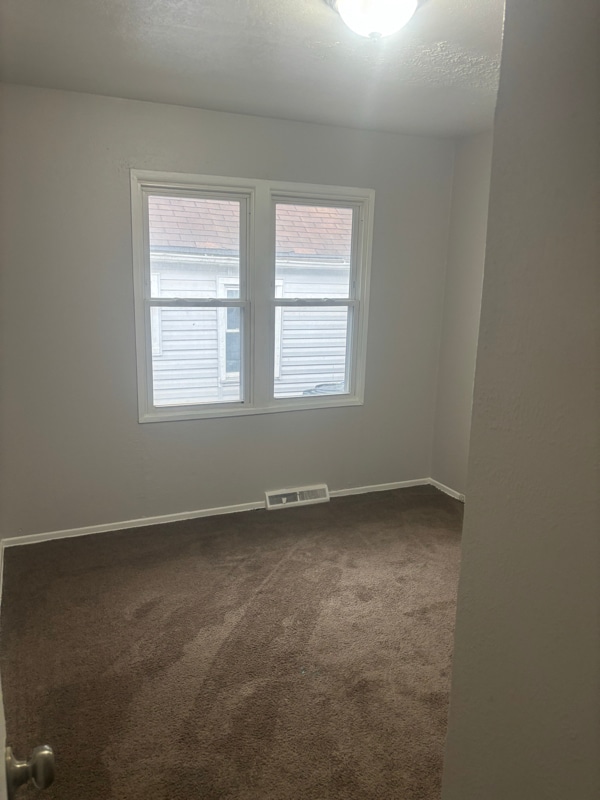 Photo - 4457 E 154th St