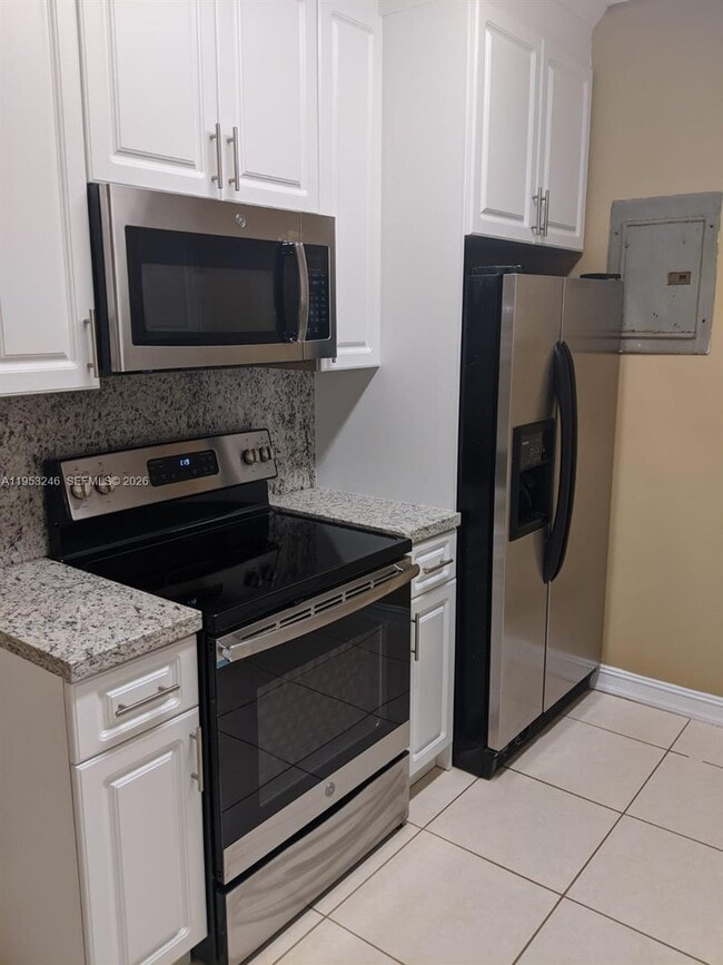 Photo - 928 SW 8th Ave Unidad 1/2