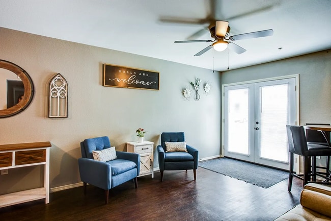 Photo - Mountain View Apartments