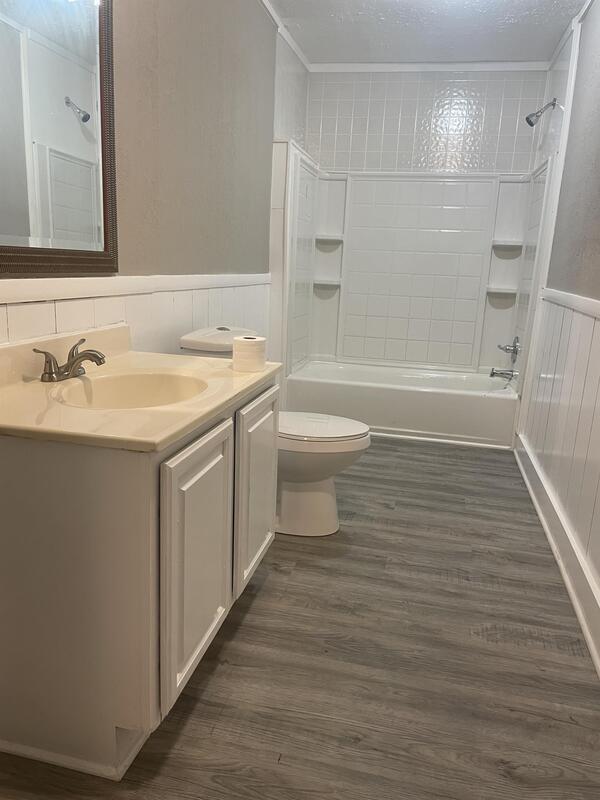 Photo - 1303 S 12th St