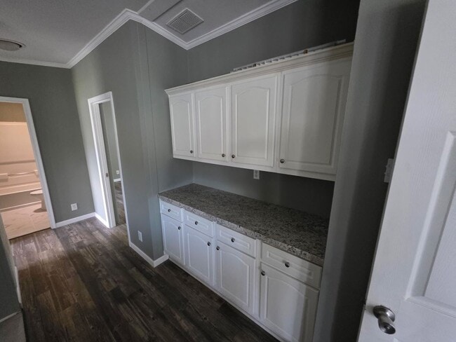 Photo - 20 Glen Cove Ct