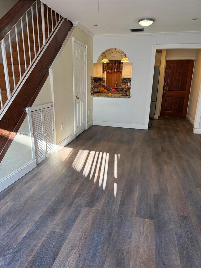 Photo - 11789 SW 18th St