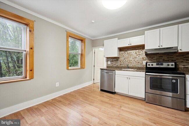 Photo - 2200 Coral St