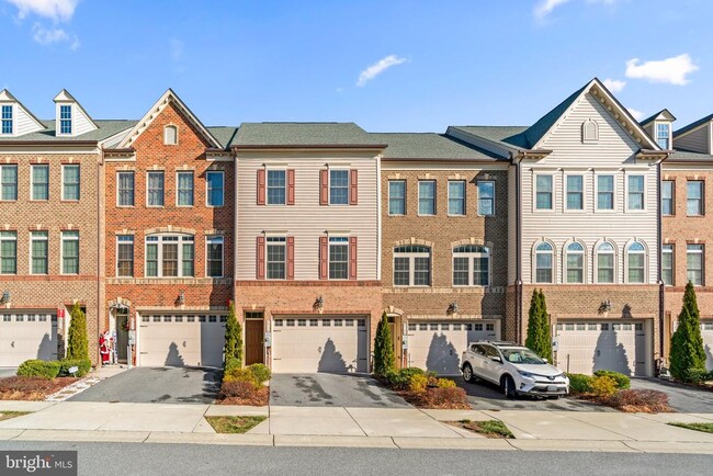 Photo - 2710 Prospect Hill Dr Townhome