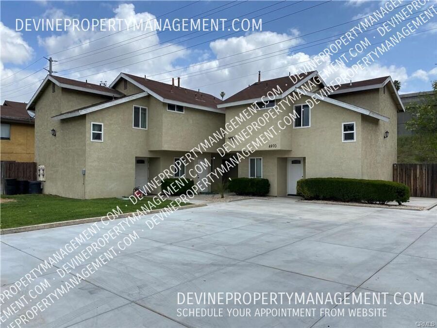 Photo - 4970 Brooks St-#2