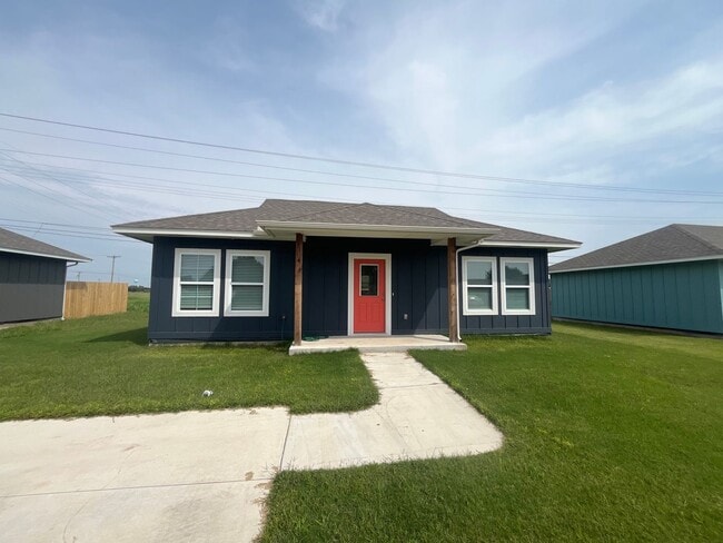 Building Photo - Modern 2 Bed, 2 Bath Home in Blackwell