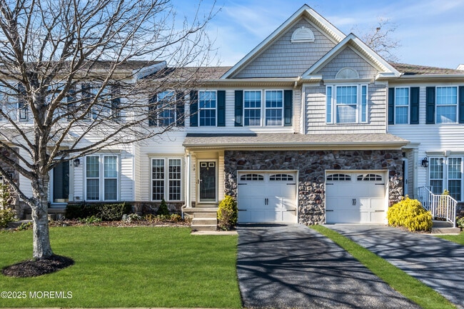 Photo - 12 Coral Place