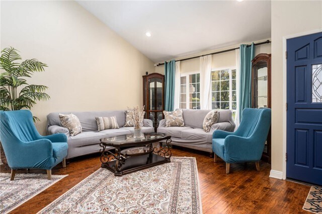 Photo - 2286 Willow Ave