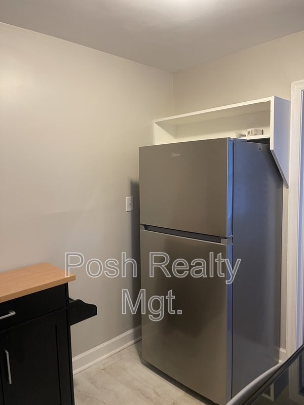 Photo - 1207 N Elam Ave