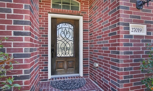 Photo - 27019 Drybank Creek Ln