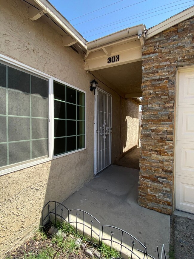 P324 Unit 303 MAXINE AVE Apartment For Rent in Barstow, CA | ForRent.com