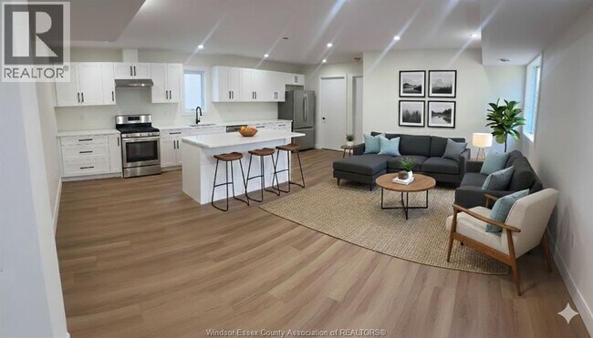 Photo - 651-655 STANLEY Unit# 1-4