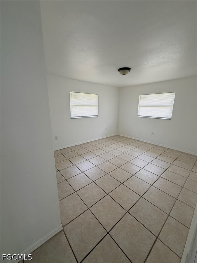 Photo - 12929 First St