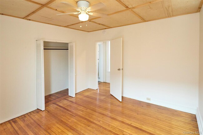 Photo - 457 Main St Unit Apt 3