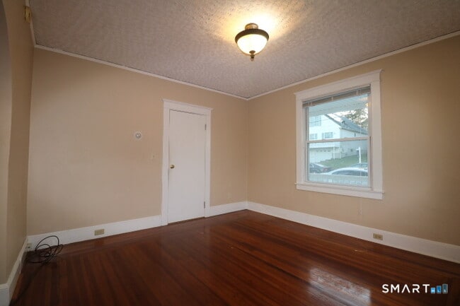 Photo - 88 Riverview Ave