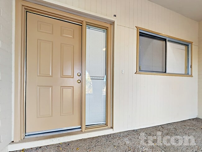 Photo - 4127 W Mission Ln