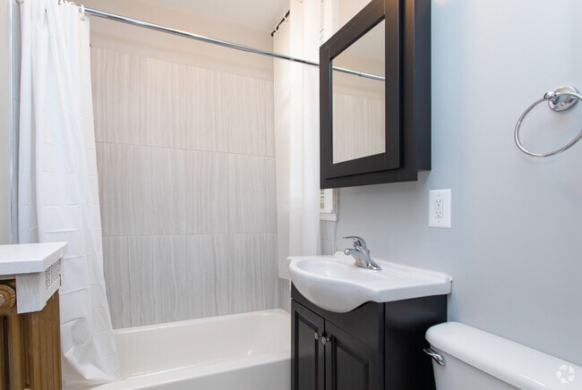 Photo - 511-521 S. Cuyler Ave.