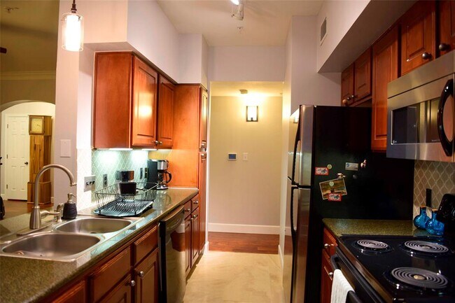 7701 Rialto Blvd Unit 1422