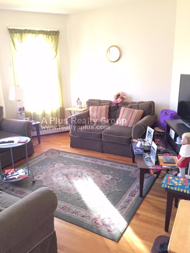 Photo - 10 Buckley Ave Unidad 2