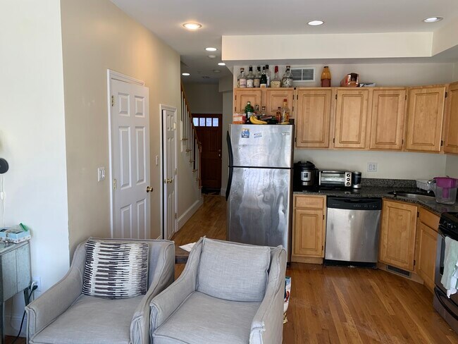 Photo - 10 Sewall St Unidad 4