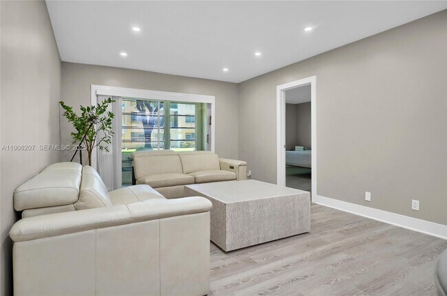 Photo - 100 Ashbury Rd Unit 103