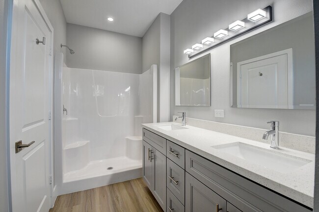Frederick Isles Townhomes