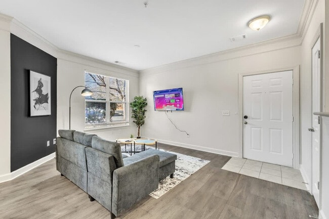 Building Photo - 7011 Almaden Way Rental