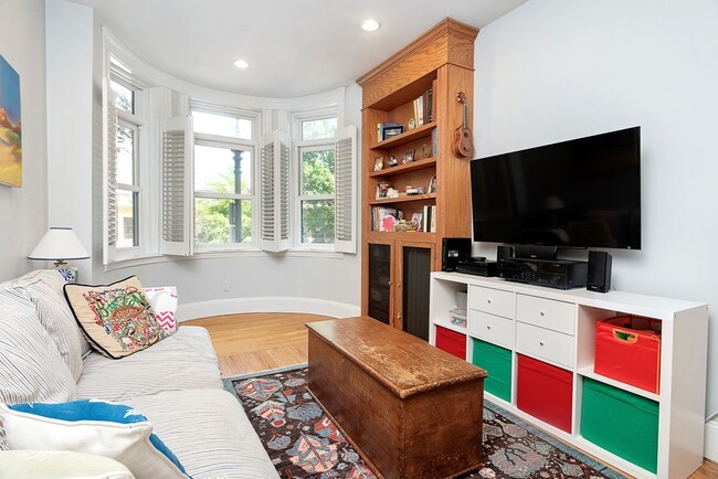 26 Montgomery St Unidad 1