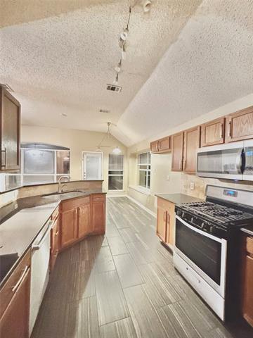 Photo - 4005 Ridge Rock Dr