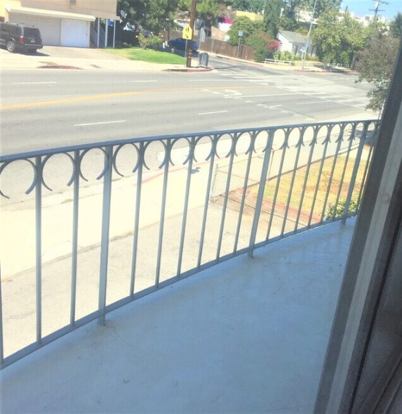 14716 Magnolia Blvd