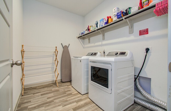 Laundry Room - 12806 Rainham Ln