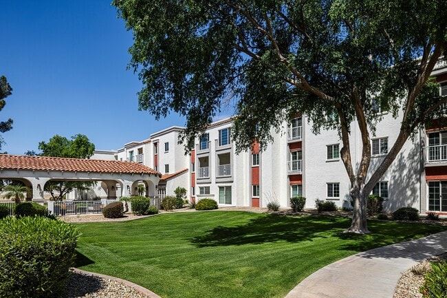 Casa del Rio - Casa del Rio Apartments