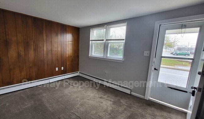 Building Photo - 309 Green St Unit A