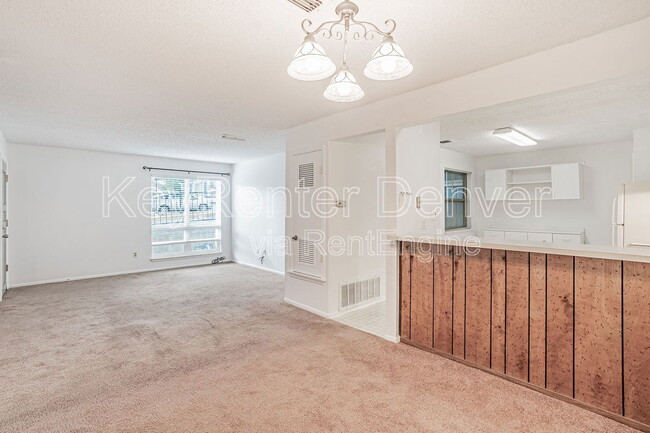 Building Photo - 7185 S Gaylord St Unit E13