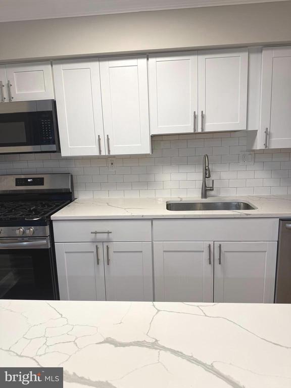 Photo - 7553 Spring Lake Dr Unit 7553-D