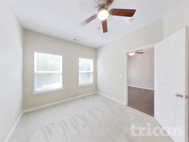 Photo - 125 Hickory Sta Ln