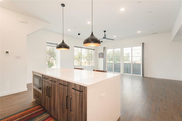 Photo - 1901 N Carroll Ave Unit 101