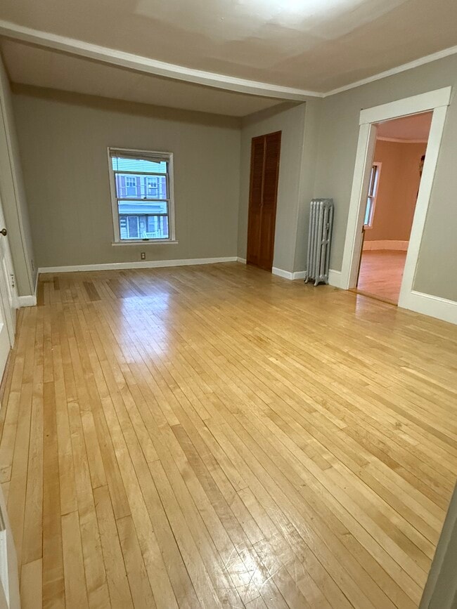 Photo - 718 Belmont St Unit 2