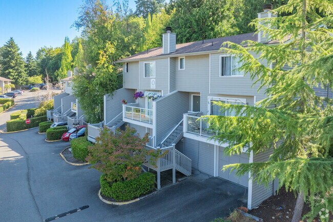 Lea Hill Condominiums
