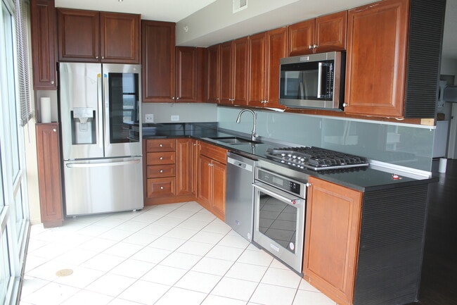 Photo - 9655 Woods Dr