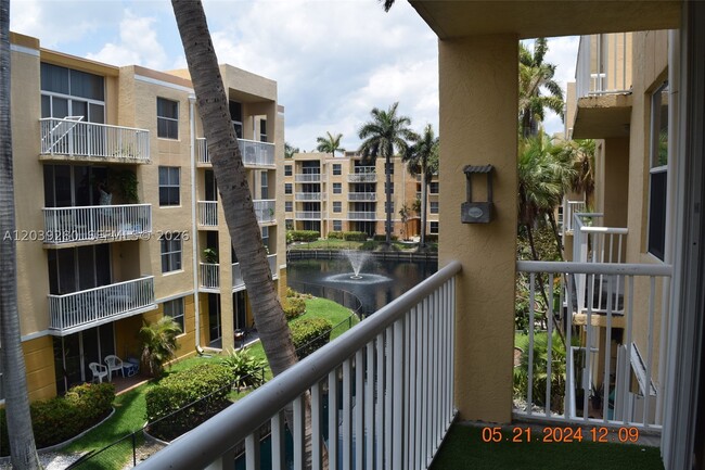 Photo - 1350 SE 3rd Ave Unit 312