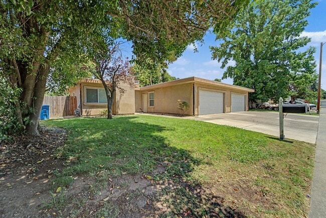 Building Photo - 0893 Unit 1177